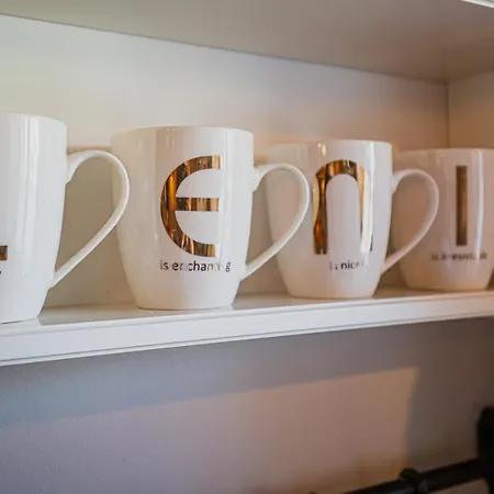 Semesterbostad Luxury Leni *