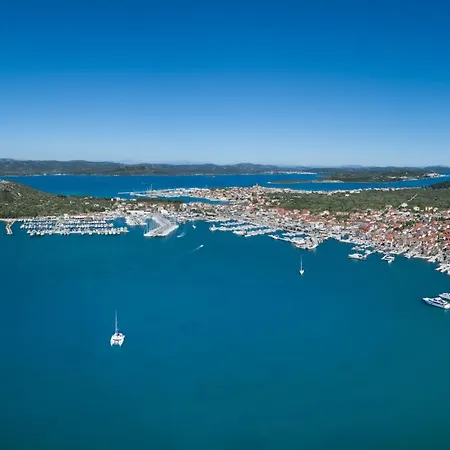 Сasa de vacaciones Luxury Leni Murter